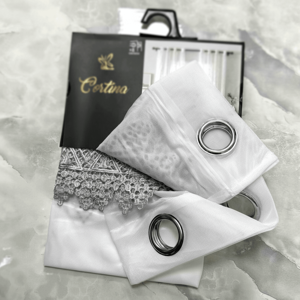 Cortina Elegantne Bijele Zavjese s Čipkom i Metalnim Grommetima – Zavjese i paravani – 140x240 cm Bijela/Siva – slika 6