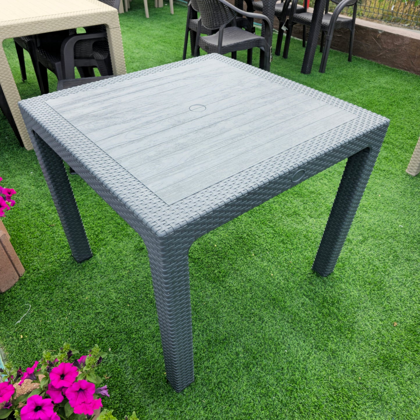 Ratan Stol 90x90 cm - SAMO KLIKNI