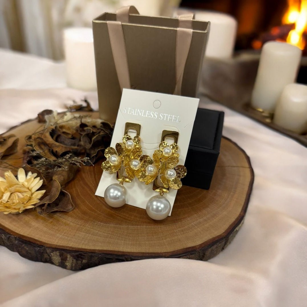 Zlatne naušnice od čelika s bisernim ukrasima - SAMO KLIKNI