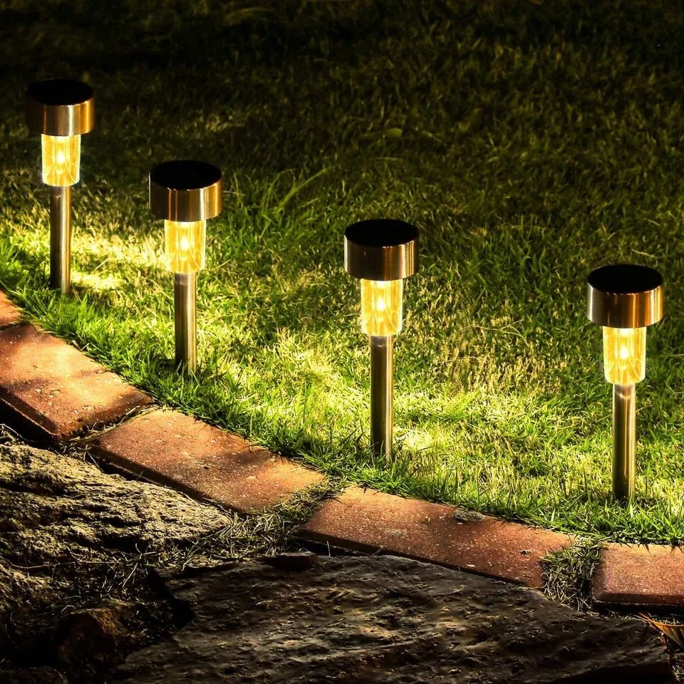 Solarne lampe za dvorište(10 kom) - SAMO KLIKNI