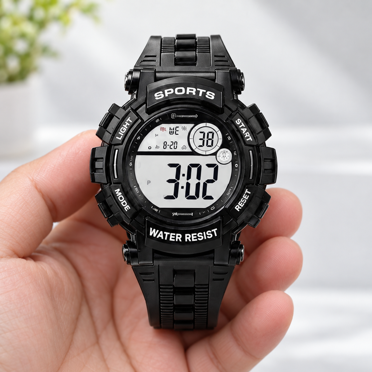 Jedan digitalni ručni sat MR-8102G – ugc