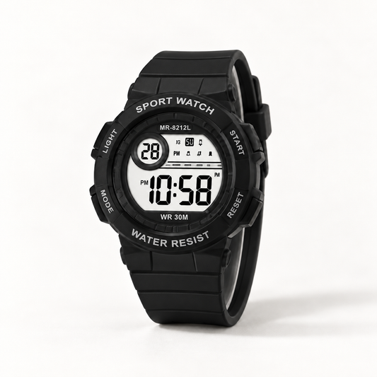Jedan digitalni ručni sat MR-8212L – studio