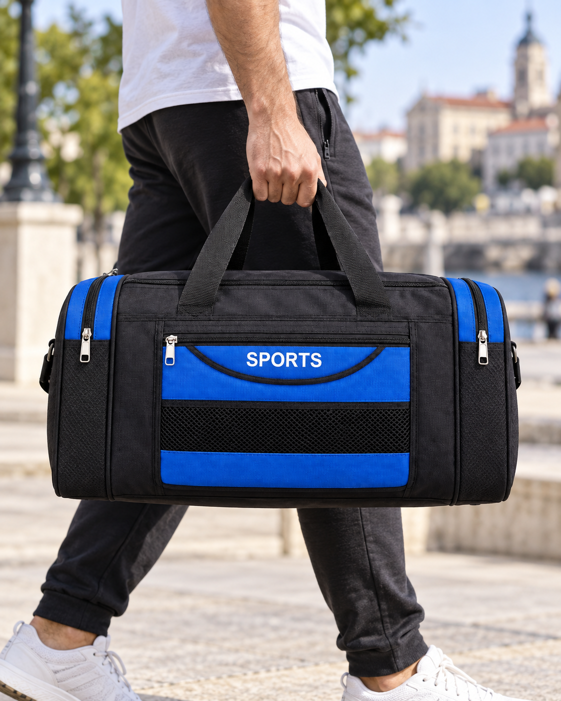 Putna torba SPORTS s dvjema prednjim trakama — AI lifestyle ilustracija s osobom