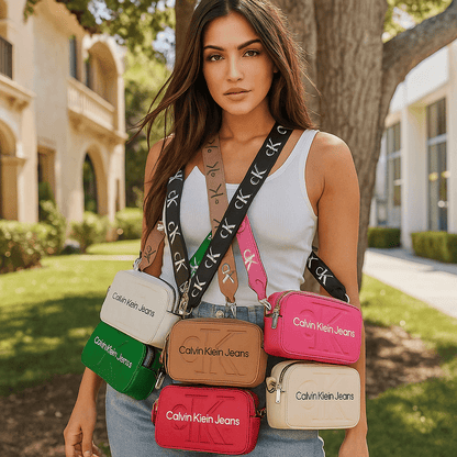Brendirana Crossbody Torbica – – Bordo – slika 4