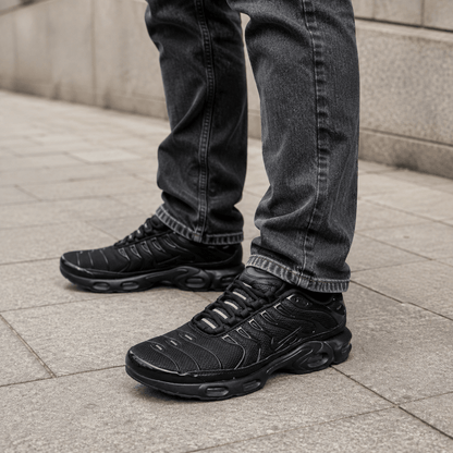Crne patike s antracit detaljima – Patike – 41 – slika 2