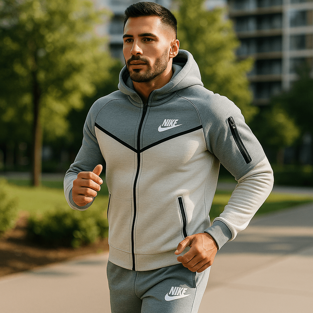 Dvobojna muška trenirka u nijansama svijetloplave i bijele - SAMO KLIKNI