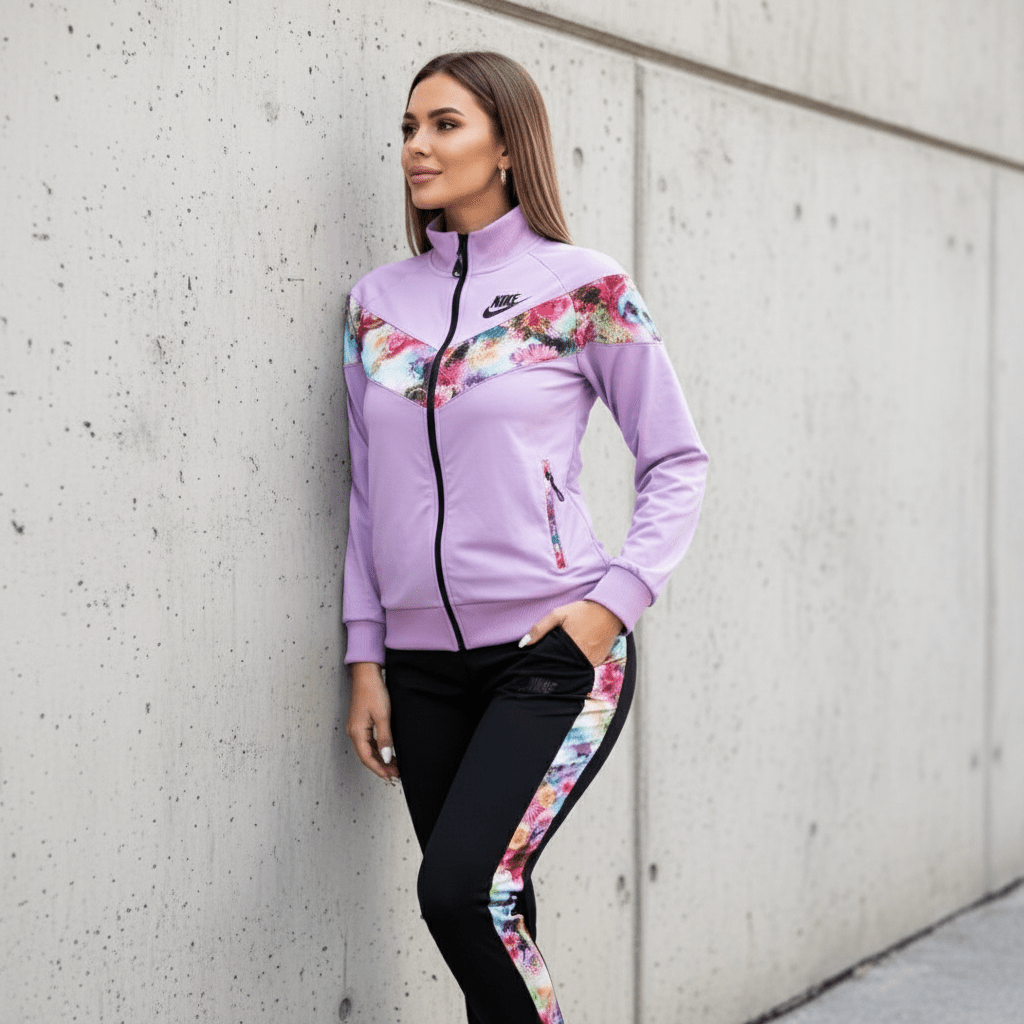 Elegantna Ženska Trenirka sa Šarenim Detaljima – Trenirke – M – slika 2