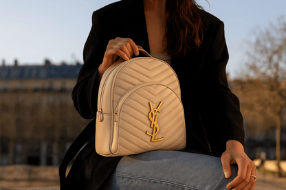 Elegantni Brendirani Ruksak – – Bež – slika 13