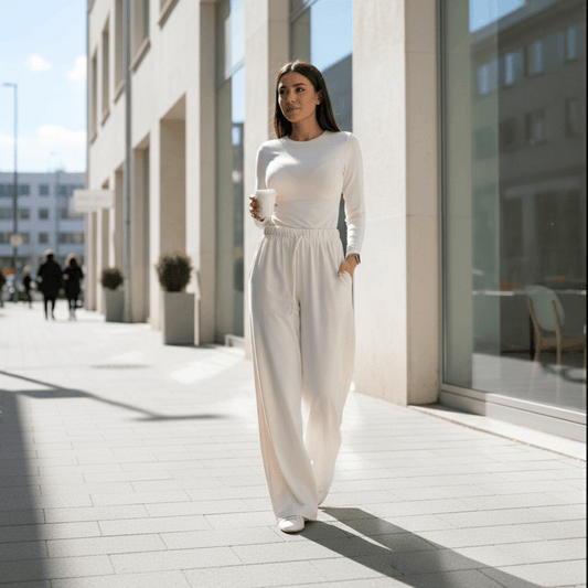 Elegantni Ženski Komplet Trenerka – Dječje igračke – Univerzalna Krem – slika 1