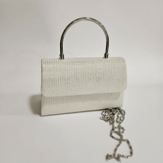 Glamurozna Srebrna Clutch Torbica sa Metalnom Ručkom – Torbe i Novčanici – Srebrna – slika 1