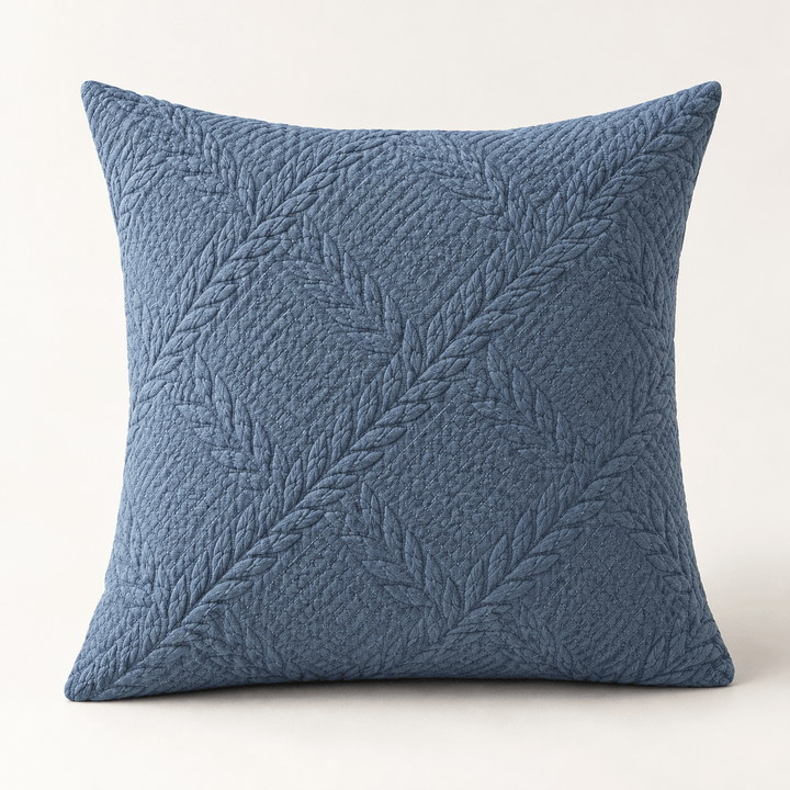 Jastučnica s reljefnim motivom lišća – 45 × 45 cm