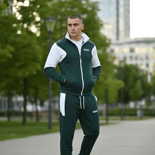 Moderna Muška Trenerka u Zelenoj i Bijeloj Boji – Muška odjeća – S – slika 1