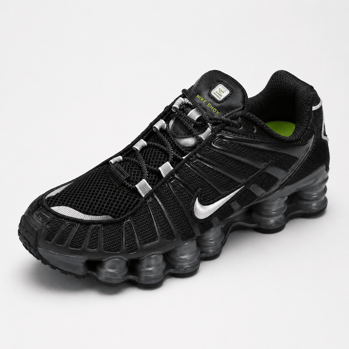 Muške Premium Crne Sportske Tenisice s Bijelim Detaljima – Muške tenisice – 41 – slika 1