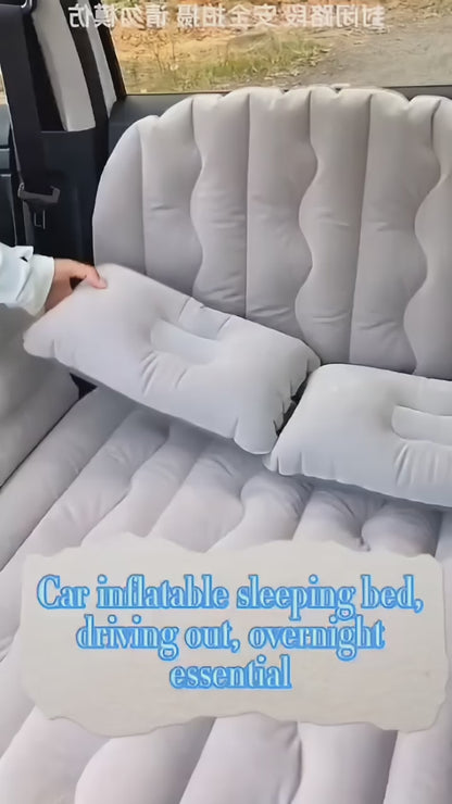 Auto Dušek sa Pumpom i Jastucima