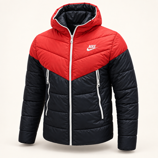 Muška crveno-crna prošivena jakna s kapuljačom – studijski prikaz