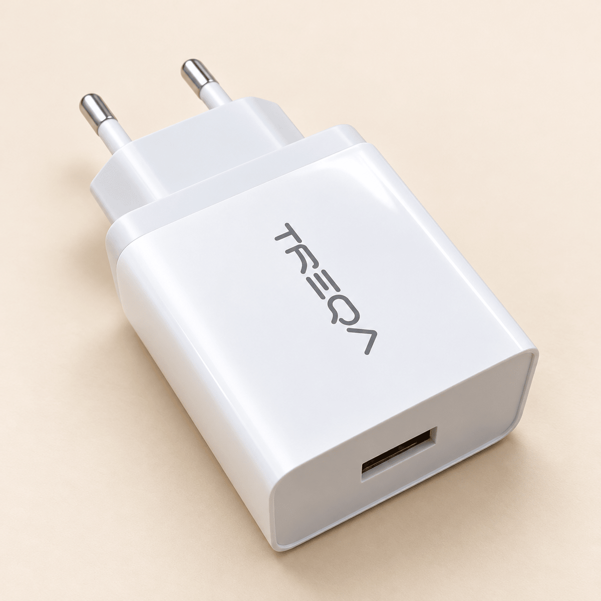 TREQA bijeli mrežni adapter s USB-A izlazom – TREQA bijeli USB-A mrežni adapteri – – slika 1