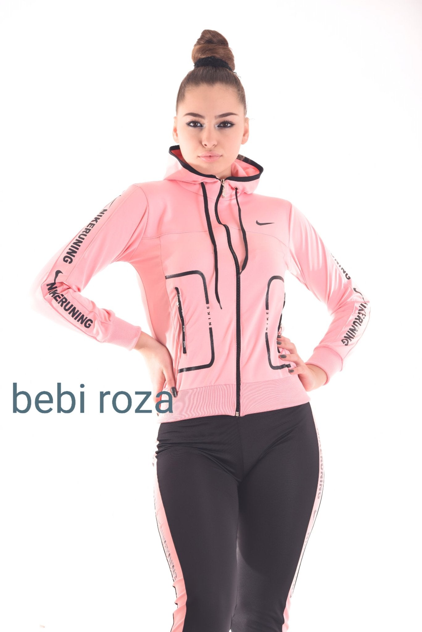 Ženski Trenerka Set Dukserica i Helanke u Bebi Roza Boji – Sportska Odjeća – S – slika 6