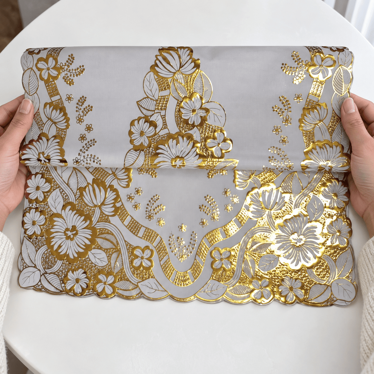 Zlatni pravougaoni nadstolnjaci – set 12, tri veličine – Pravougaoni zlatni nadstolnjaci u setu 12 – 45 × 85 cm – slika 6